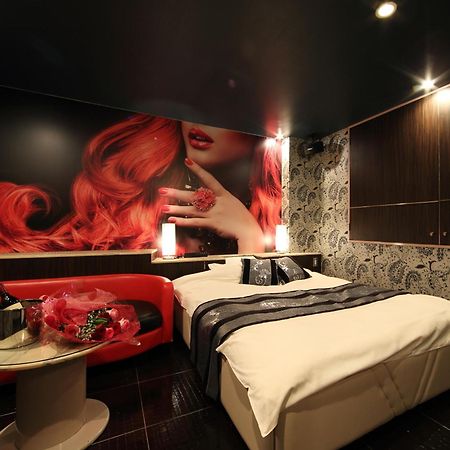 Hotel La Siesta (Adults Only) Киото Экстерьер фото