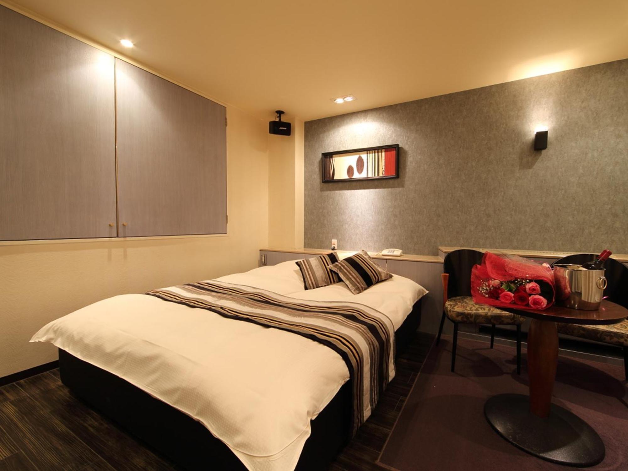 Hotel La Siesta (Adults Only) Киото Экстерьер фото