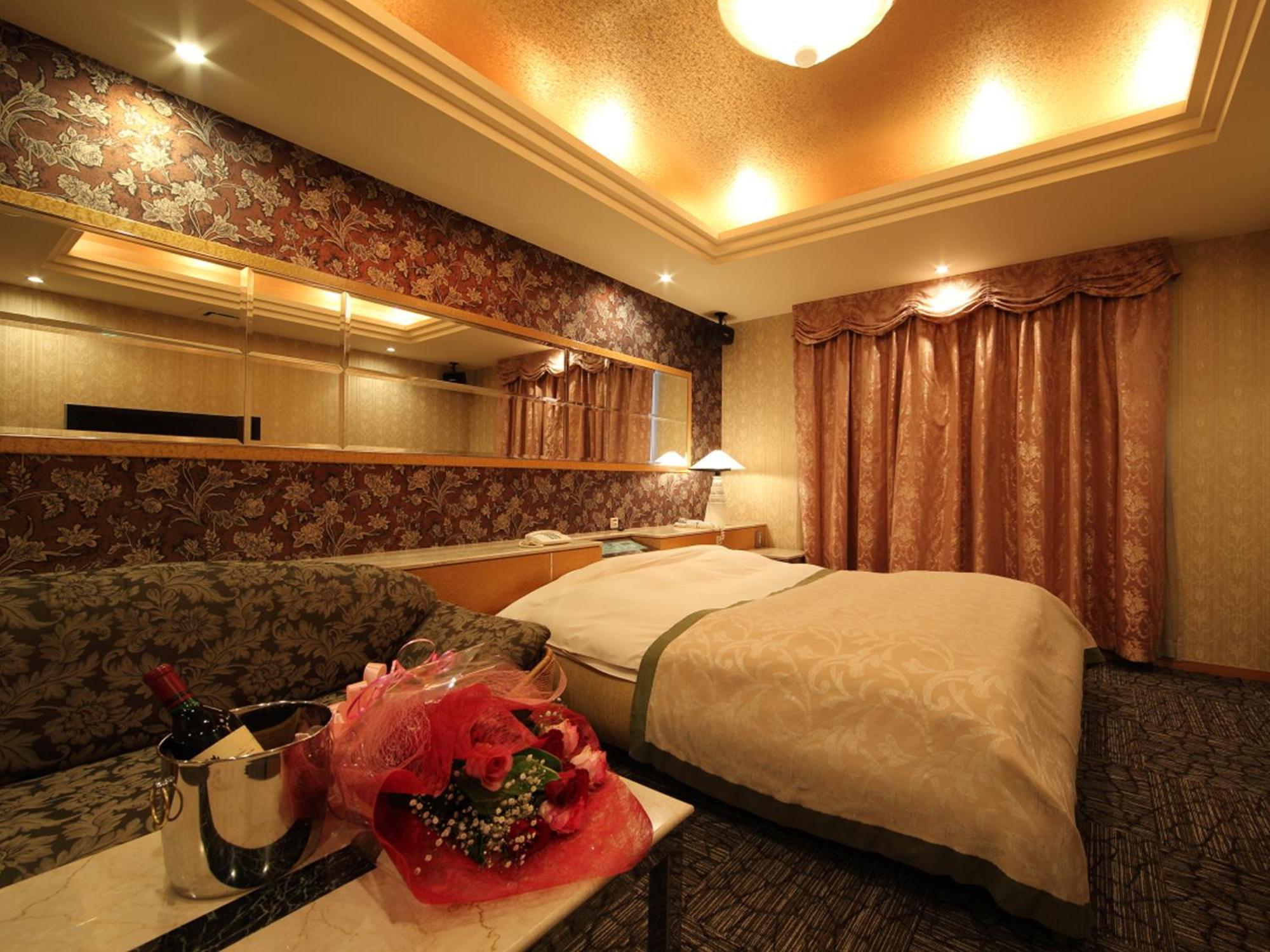 Hotel La Siesta (Adults Only) Киото Экстерьер фото